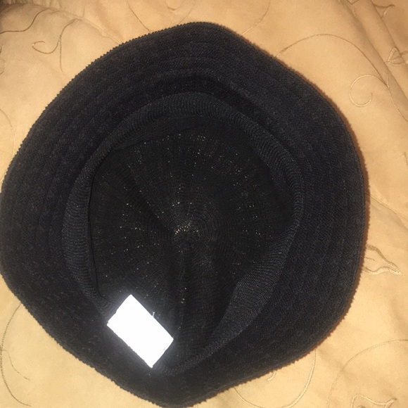 NWOT Liz Claiborne Perforated Light Bucket Hat - Picture 6 of 7